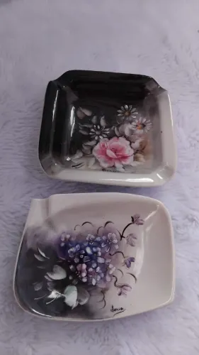 2 cinzeiros porcelana Schmidt 
