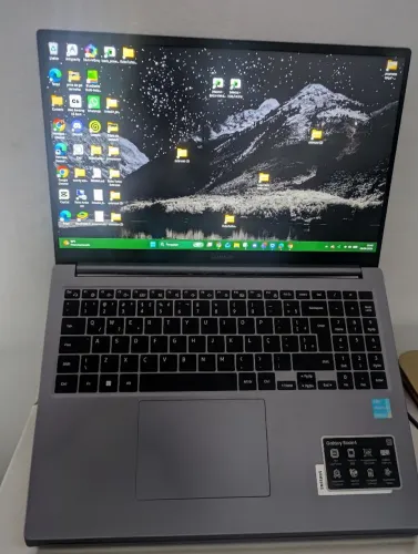 Notebook novo Galaxy book 4 256gb 8 ram Intel U300 (I5) Com nota e garantia