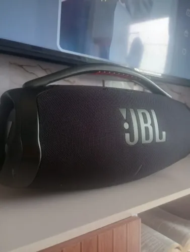 JBL 3 BEM CONSERVADO DE USO PRÓPRIO sem nenhum defeito 