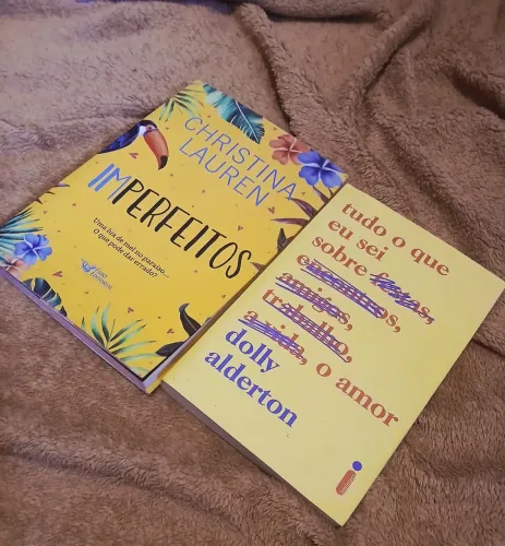Livros Tudo o que sei sobre o amor e Imperfeitos