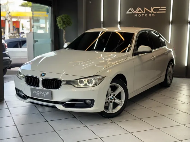BMW 320I A 2.0 Turbo/activeflex 16V 184cv 4P 2015