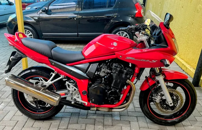 Suzuki Bandit 650 S