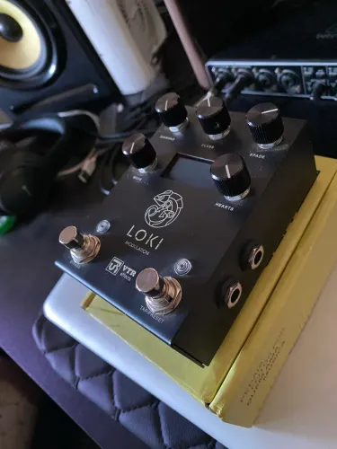 PEDAL GUITARRA MODULAÇÃO LOKI VTR EFFECTS, CHORUS, TREMOLO, VIBRATO, FLANGER, OITAVADOR