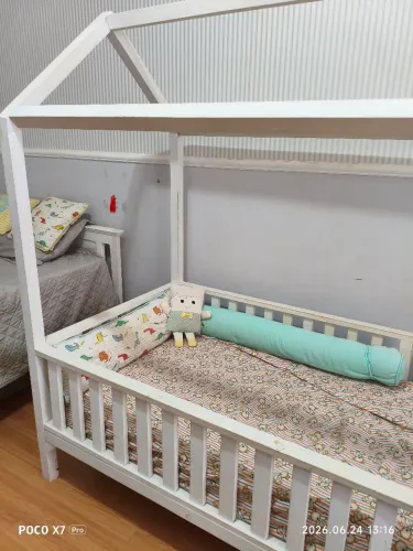 Cama estilo casinha 