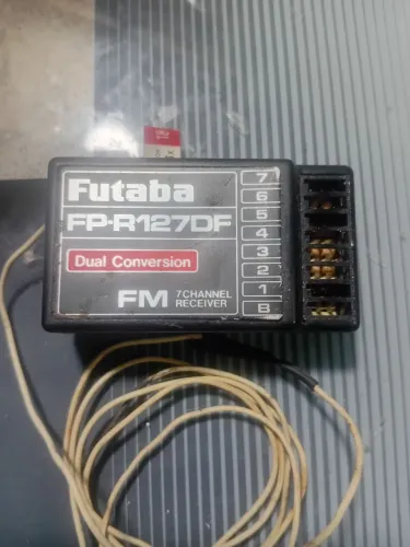 Aeromodelo receptor futaba fm r127df
