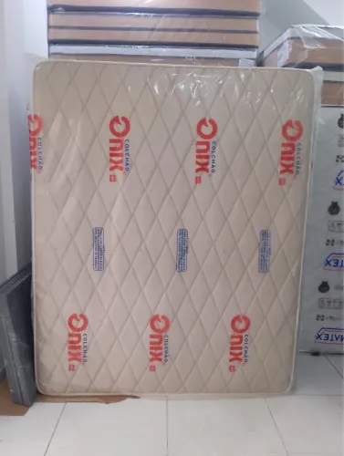 Vendo colchão queen novo e lacrado