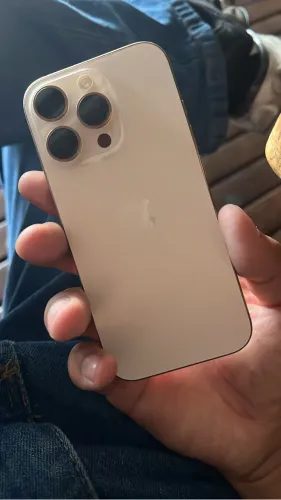 iPhone 16 Pro