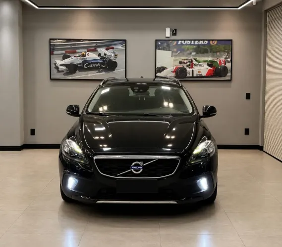 Volvo V40 T-5 Cross Country 2.0 AWD Aut. 2014