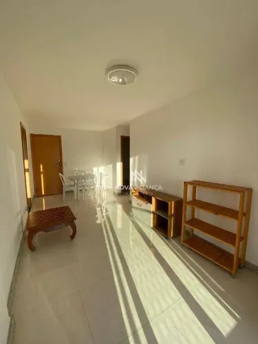 Apartamento com 2 quartos para alugar, 75 m² - Itapuã - Vila Velha/ES