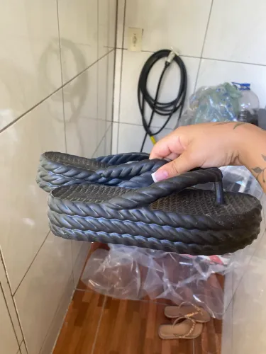 Vende se sandália nuvem