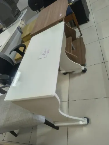 Mesinha multiuso