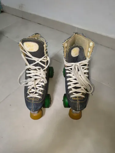 Vendo patins