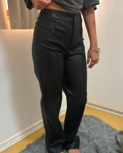 Calça couro ZARA