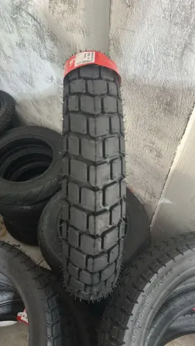 120/80 - 18 PNEU DE MOTO