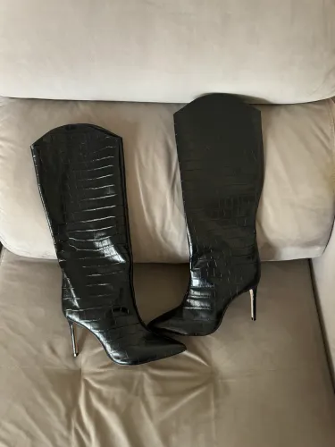 Bota Schütz