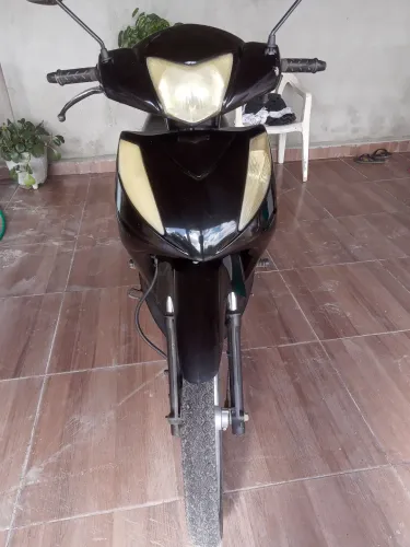 Moto jet a venda