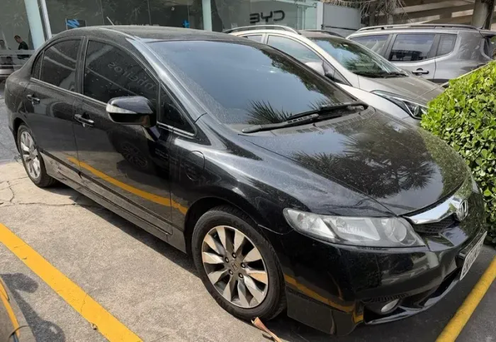 Honda Civic Sed. Lxl/ LXL SE 1.8 Flex 16V Aut. 2011