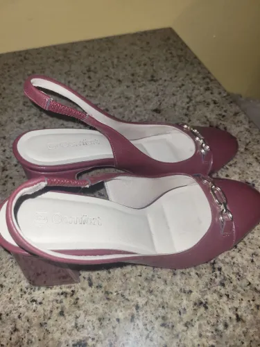 Salto Baixo Vinho Comfortflex