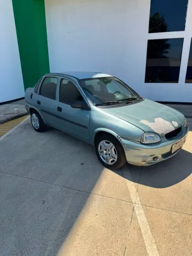 Chevrolet Corsa Sedan 1.0 MPFI 8V 71cv 4P 2003