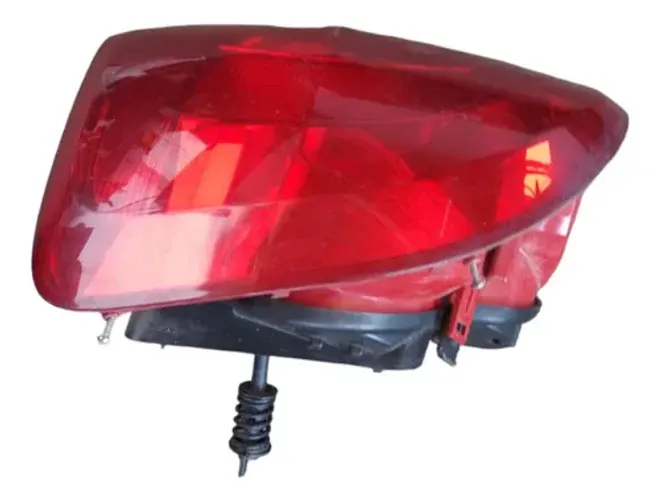 Lanterna Traseira Direita Vw Fox 2010 A 2014 Direito Vermelho
