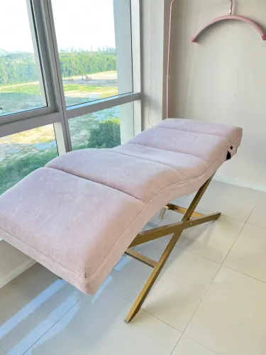 Vendo maca que faz massagem + luminária 