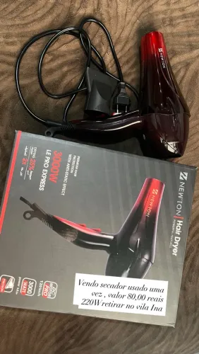 Secador 220 W