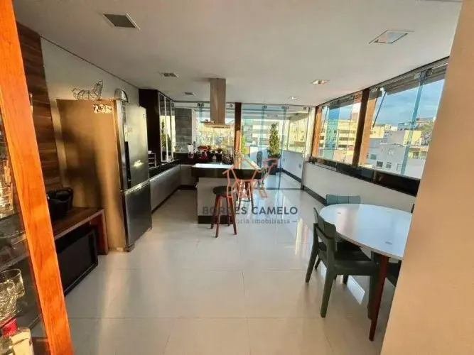 Cobertura com 3 quartos à venda, 126 m² por R$ 950.000 - Castelo - Belo Horizonte/MG