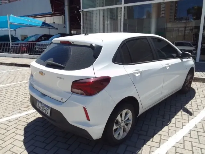 Chevrolet Onix Hatch LT 1.0 12V TB Flex Aut. 4P 2021