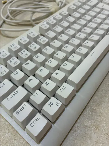 Teclado mecânico Redragon Dark Avenger