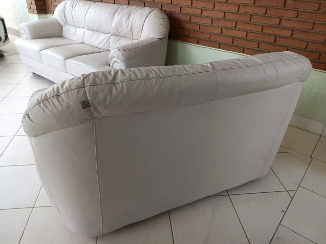 Conjunto de Sofá 3 e 2 Lugares - Estado de Novo!