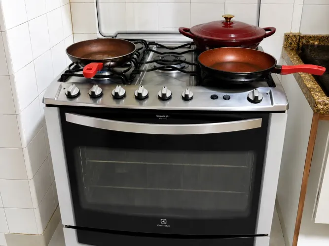FOGÃO ELECTROLUX 5 BOCAS INOX