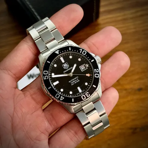 Tag heuer Aquaracer Wan2110