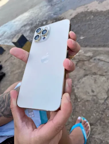 12 pro max novo sem marcas de uso