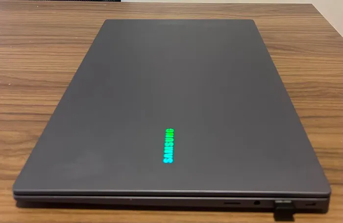 Galaxy book 4 - 15?6