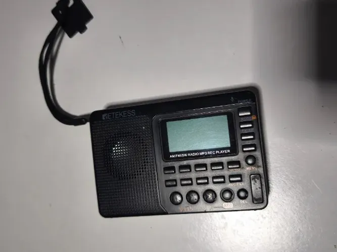 Rádio Retekess v115 am/fm/sw