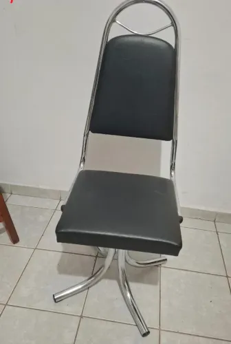 mesa com 4 cadeiras