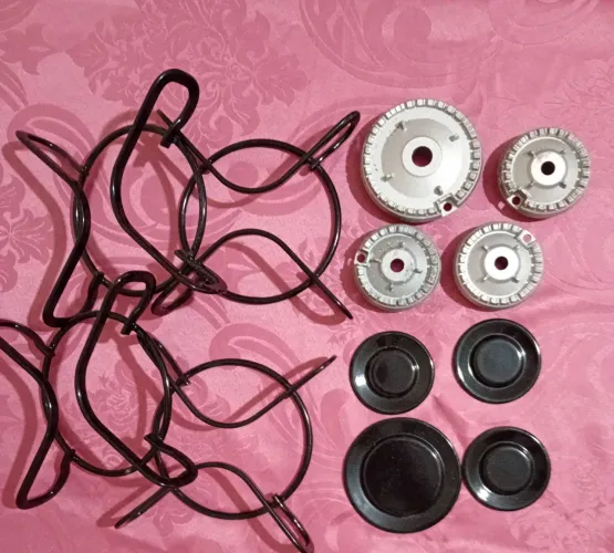 4 Queimadores esmaltados diferentes tamanhos FG4004AVP 