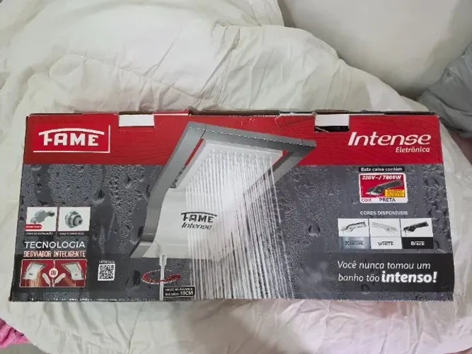 Chuveiro Fame Intense Eletrônica 220v / 7800W 35A
