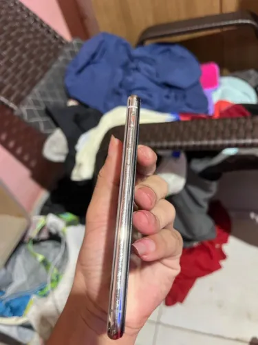 iPhone X