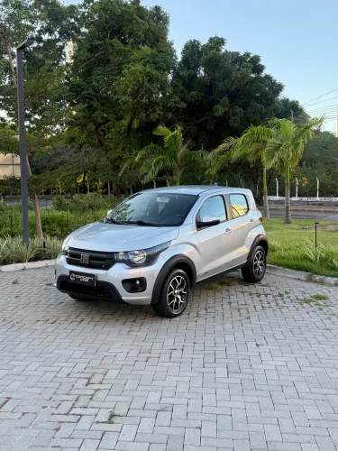 Fiat Mobi Like 1.0 Fire Flex 5P. 2022