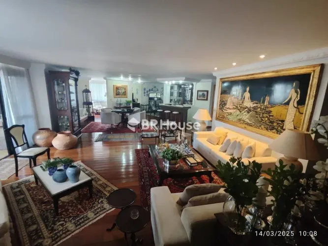 Centro | Apartamento 4 quartos, sendo 4 suites