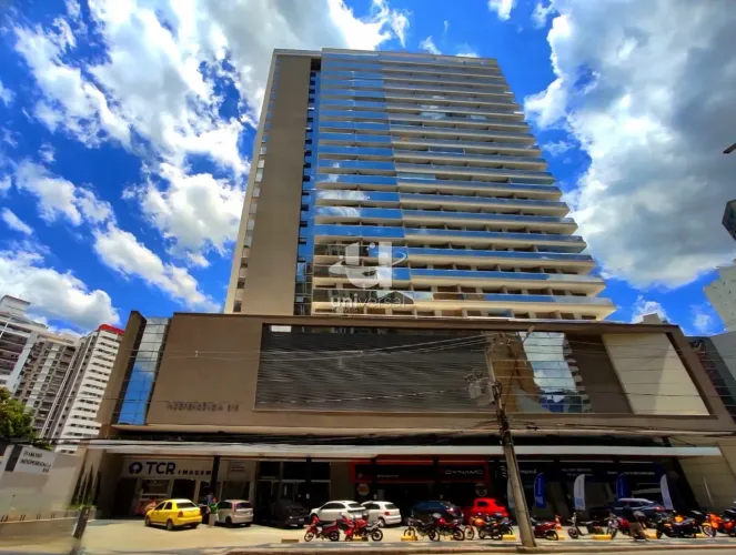 Studio com 1 quarto para alugar, 30 m² por R$1.690,00/mês - Centro - Juiz de Fora/MG