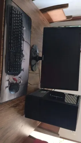 PC Gamer AMD Ryzen 5 + SSD NVMe 256GB + Monitor Samsung 24 + Teclado e Mouse Gamer RGB