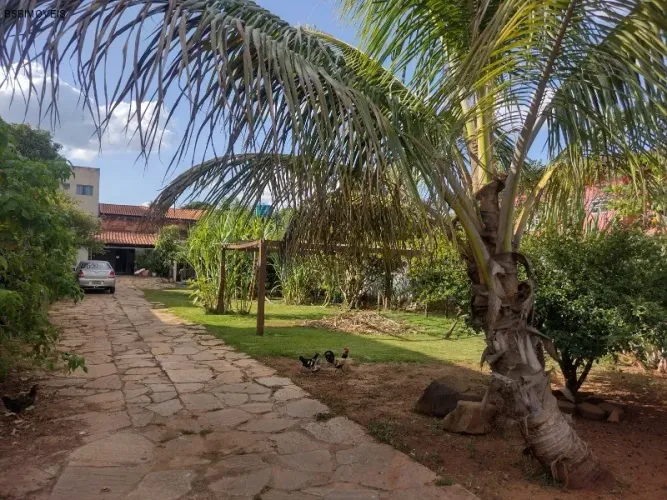 RUA 3C VICENTE PIRES/ TERRENO COM 810,38M² / COM DUAS CASAS SIMPLES / ÓTIMO ACESSO PARA ES