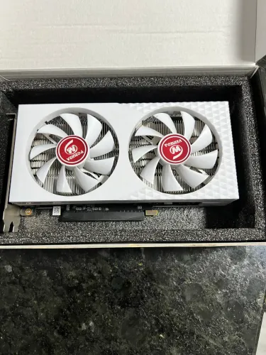 Placa de vídeo RX 5600 XT 6GB VRAM GDDR6