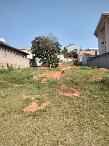 Terreno à venda no Condomínio Paysage Vert