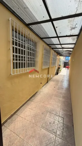 Casa de condomínio em Rua Cásper Líbero - Cidade Naútica - São Vicente/SP