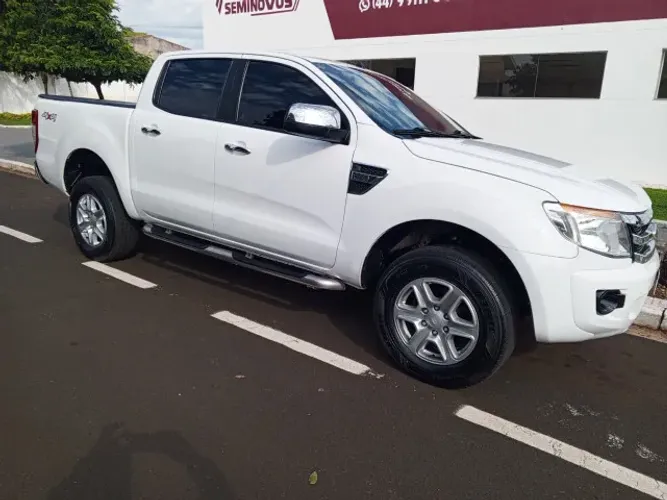Ford Ranger XLT 3.2 20V 4X4 CD Diesel Aut. 2014