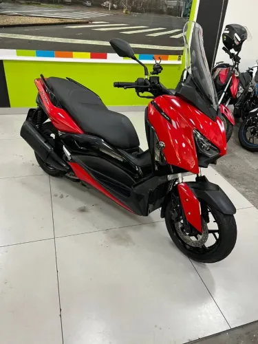 YAMAHA XMAX 250 CONNECTED ABS
