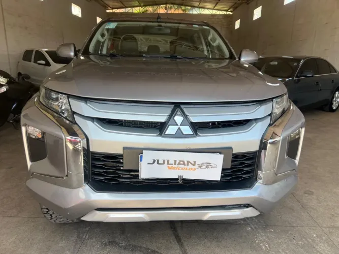 Mitsubishi L200 Triton Sport GLS 2.4 CD Diesel Aut. 2022